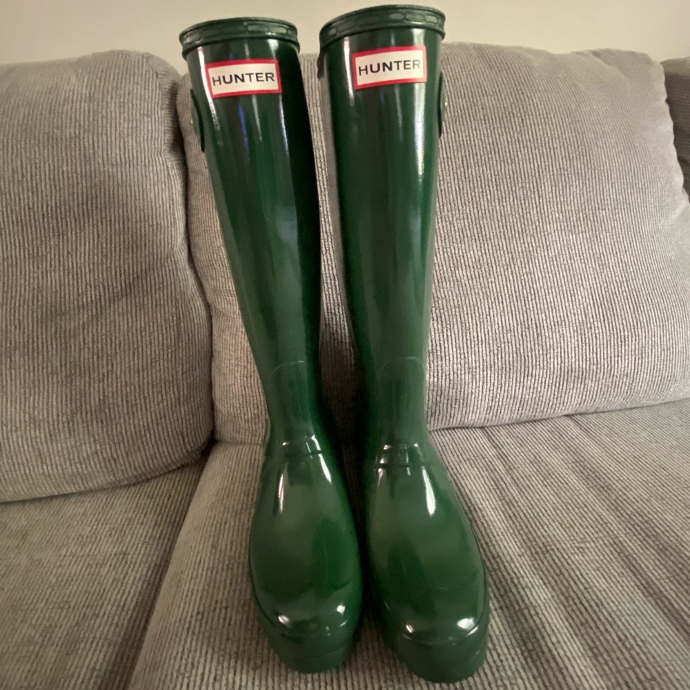 NEW Hunter boots size 6